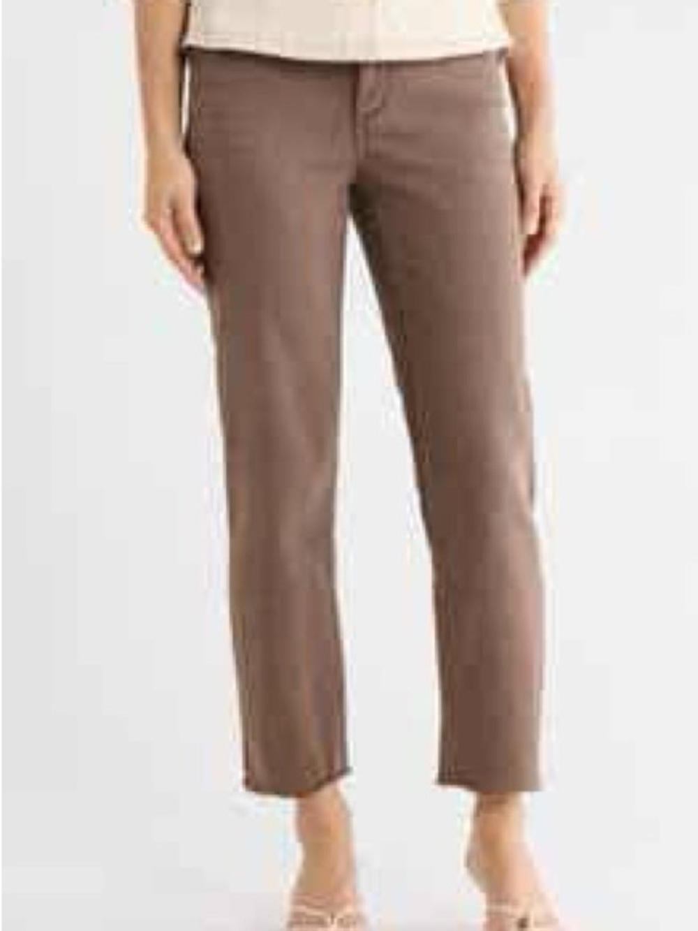 Democracy Cropped Ankle Jeans in Brown